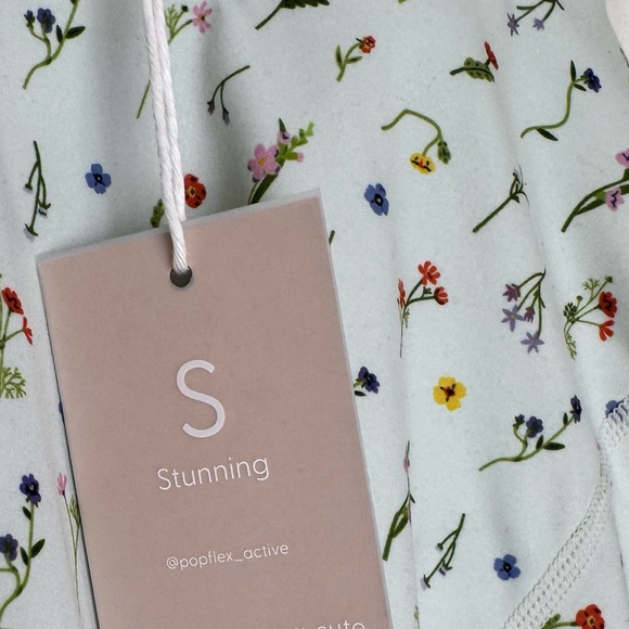 Popflex Twirl Skort Meadow Floral Green Active
Skirt Activewear Pilates - Picture 8 of 8